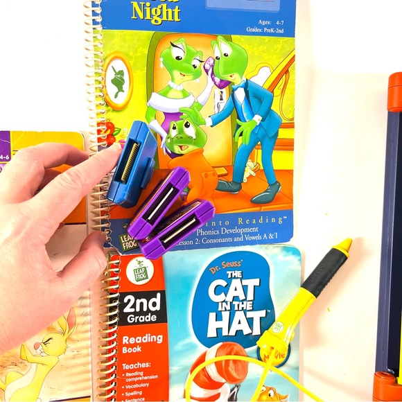 LeapFrog LeapPad Read & Write Learning System 3 Books And Cartridges - Picture 7 of 7